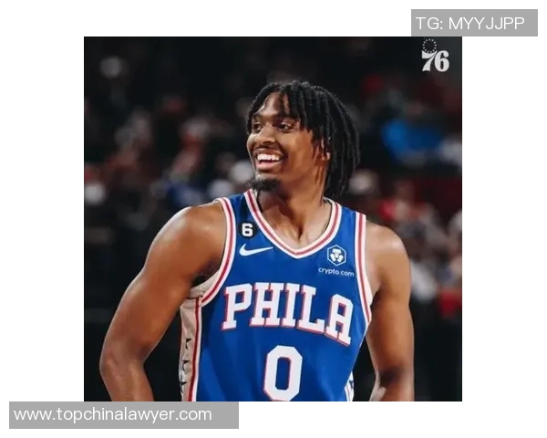 马克西投篮技巧解析与实战应用分享助你提升篮球水平 马克西投篮技巧解析与实战应用分享助你提升篮球水平