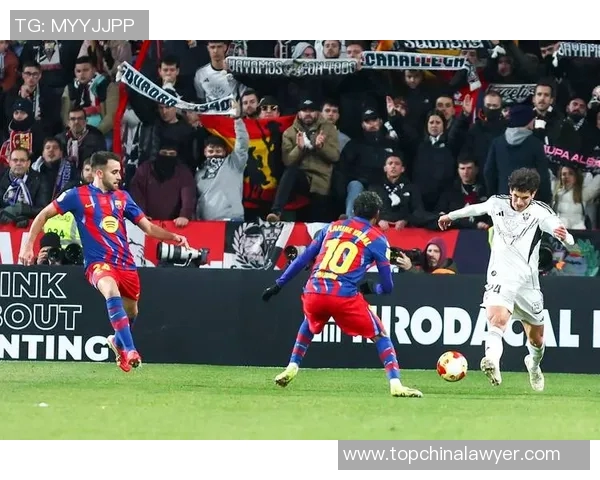 巴萨2-1皇家社会，梅西绝杀破门！巴萨晋级国王杯八强