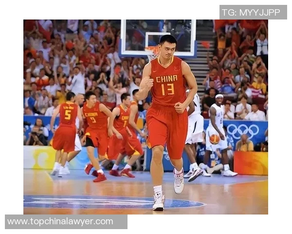 姚明入选篮球名人堂,成为中国第一位入选者 姚明入选篮球名人堂,成为中国第一位入选者